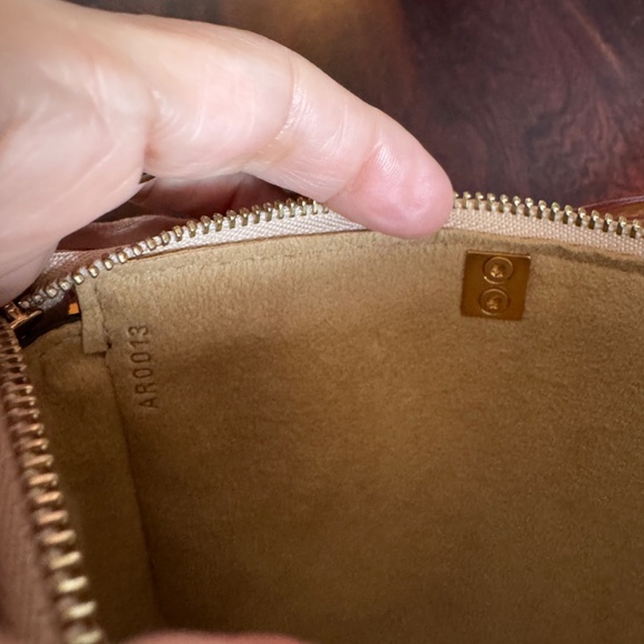 RARE* Vintage Louis Vuitton x Takashi Murakami Blossom Monogram Purse Pochette - Picture 5 of 12